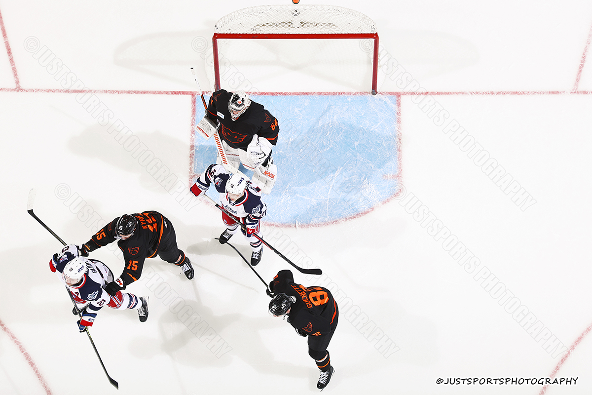 JustSports_AHL's tweet image. 02-28-2026 LEHIGH VALLEY PHANTOMS vs HARTFORD WOLF PACK

REMOTELY TRIGGERED CAMERA AIMED AT THE GOAL

@lehighvalleyphantoms
@WolfPackAHL
#pocketwizard
@PocketWizard
#remotecamera
#RemoteCameras
#makeitpossible
#whereistheremotecamera
#funwithremotes
#teamcanon
#shotoncanon