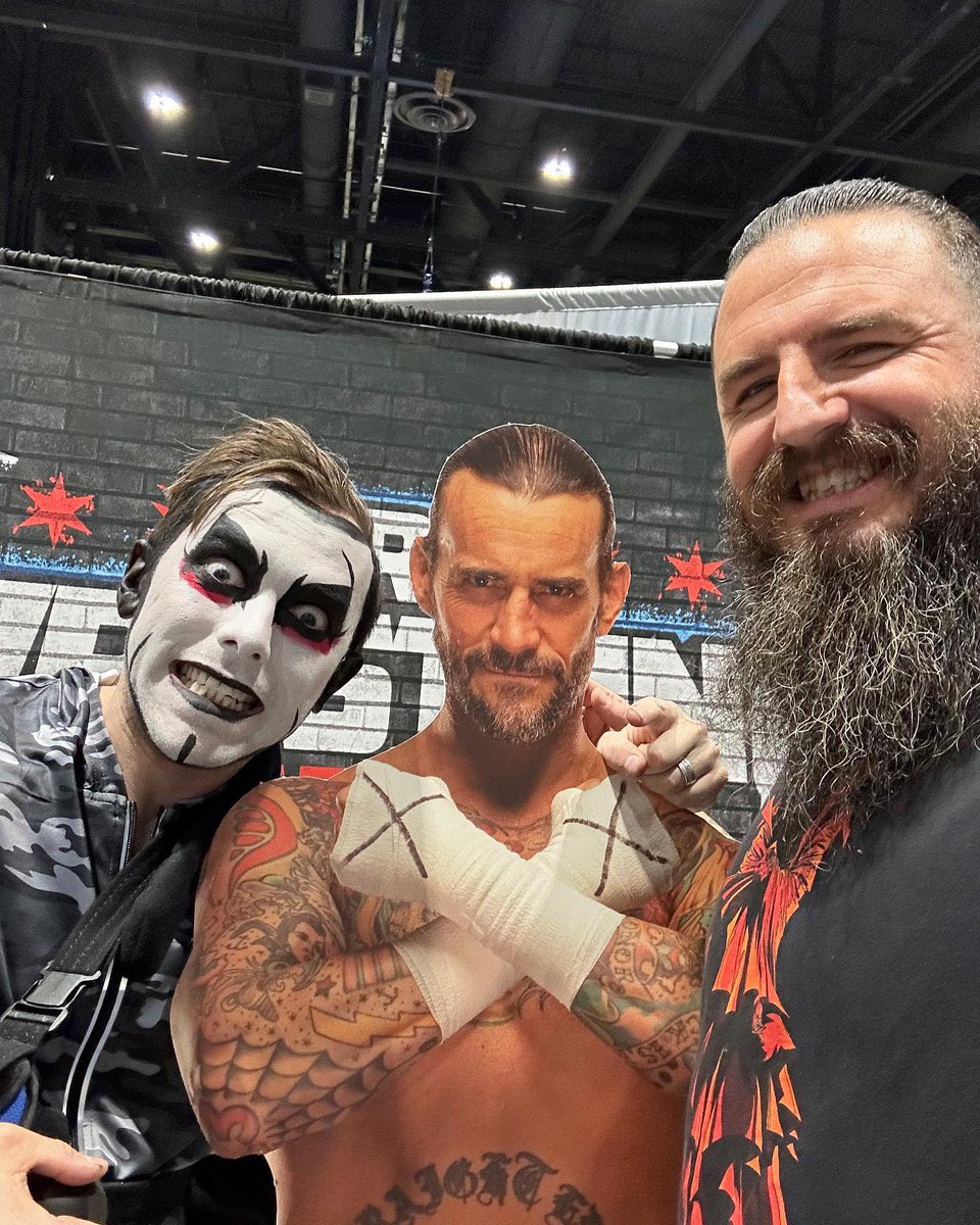 LA KNIGHT ENTHUSIAST tweet media