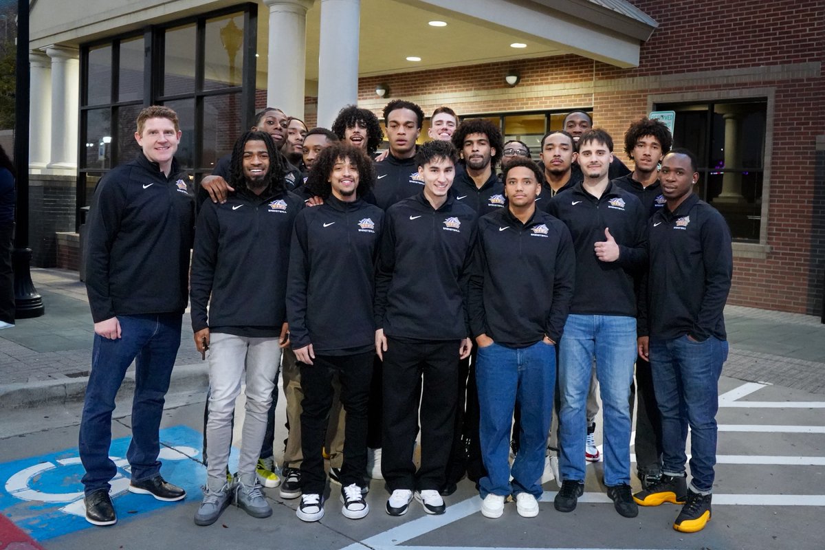 WNMU Men’s Basketball tweet media