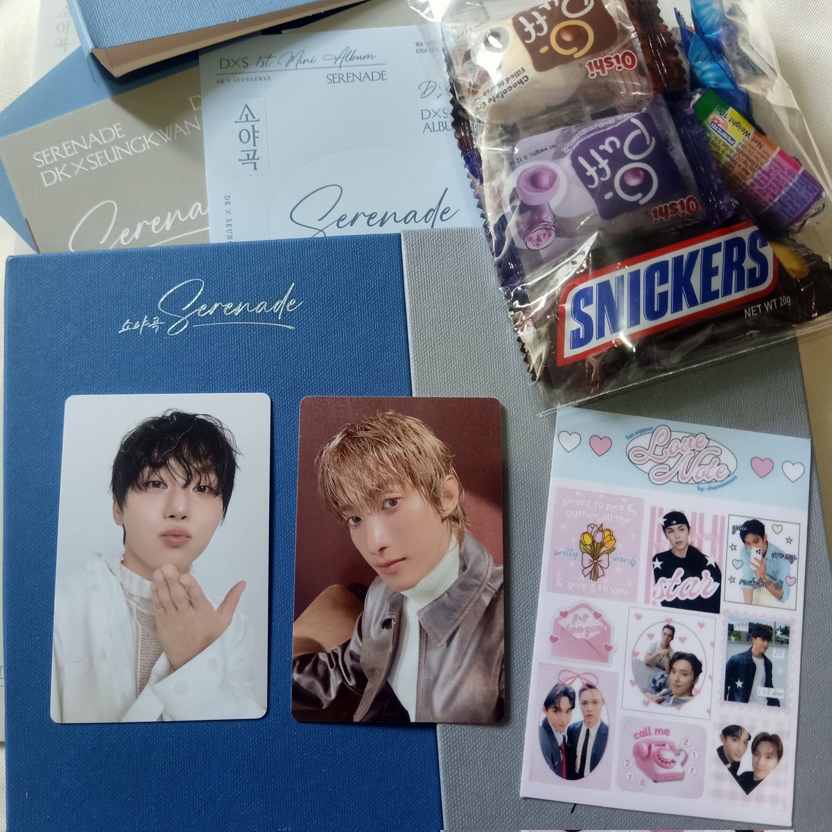 lovingsevsev's tweet photo. WORTH THE WAIT ^^ thank you so much po ate @hanniesaurs for this DXS album giveaway ๐ and for the sweets!! so cute ni kwan and dokyeomie ๐ฅน super grateful po, i will treasure this forever ๐
๐ #thankeYA https://t.co/2hmyQ2YcqL