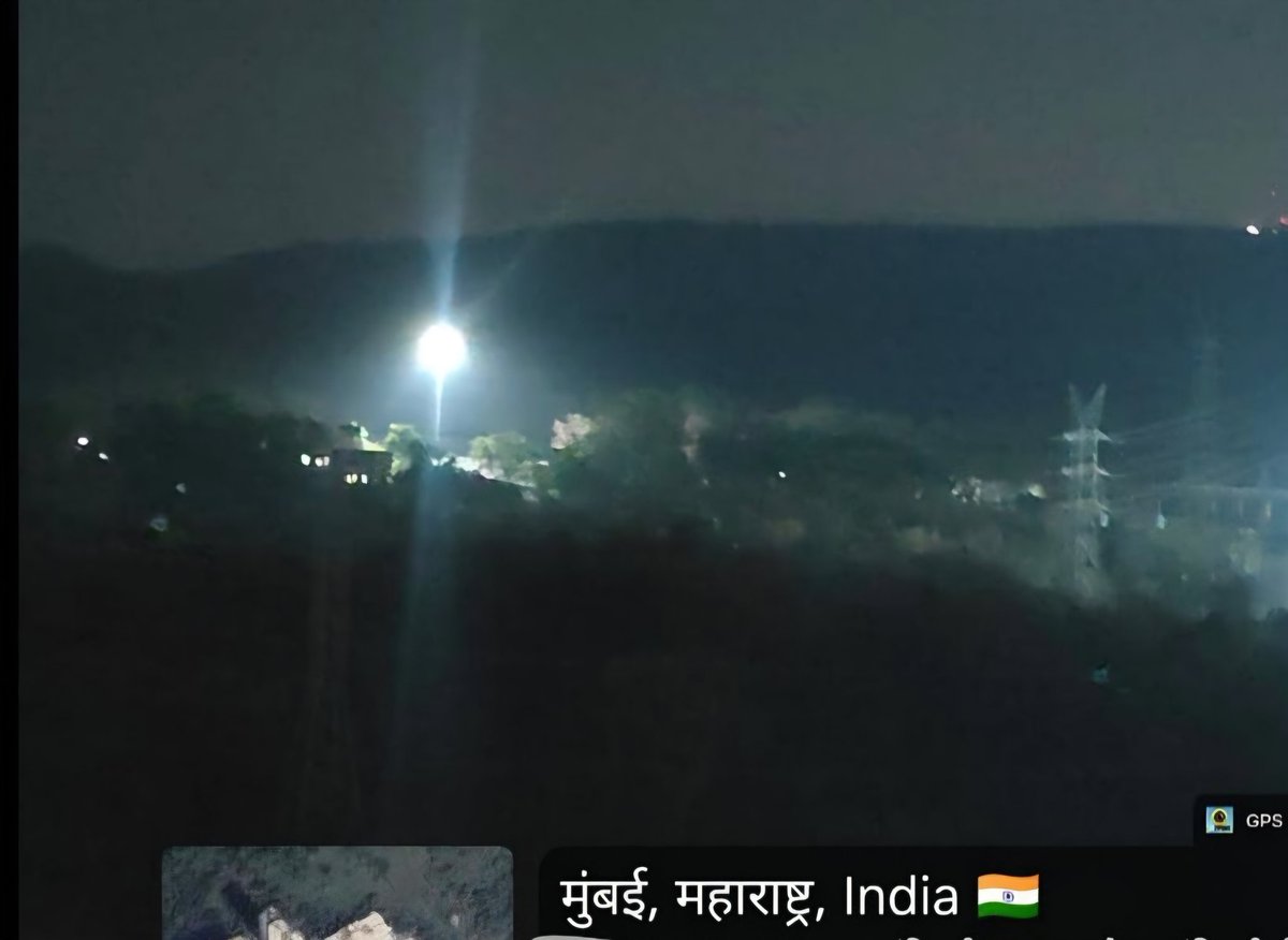 Save SGNP tweet media