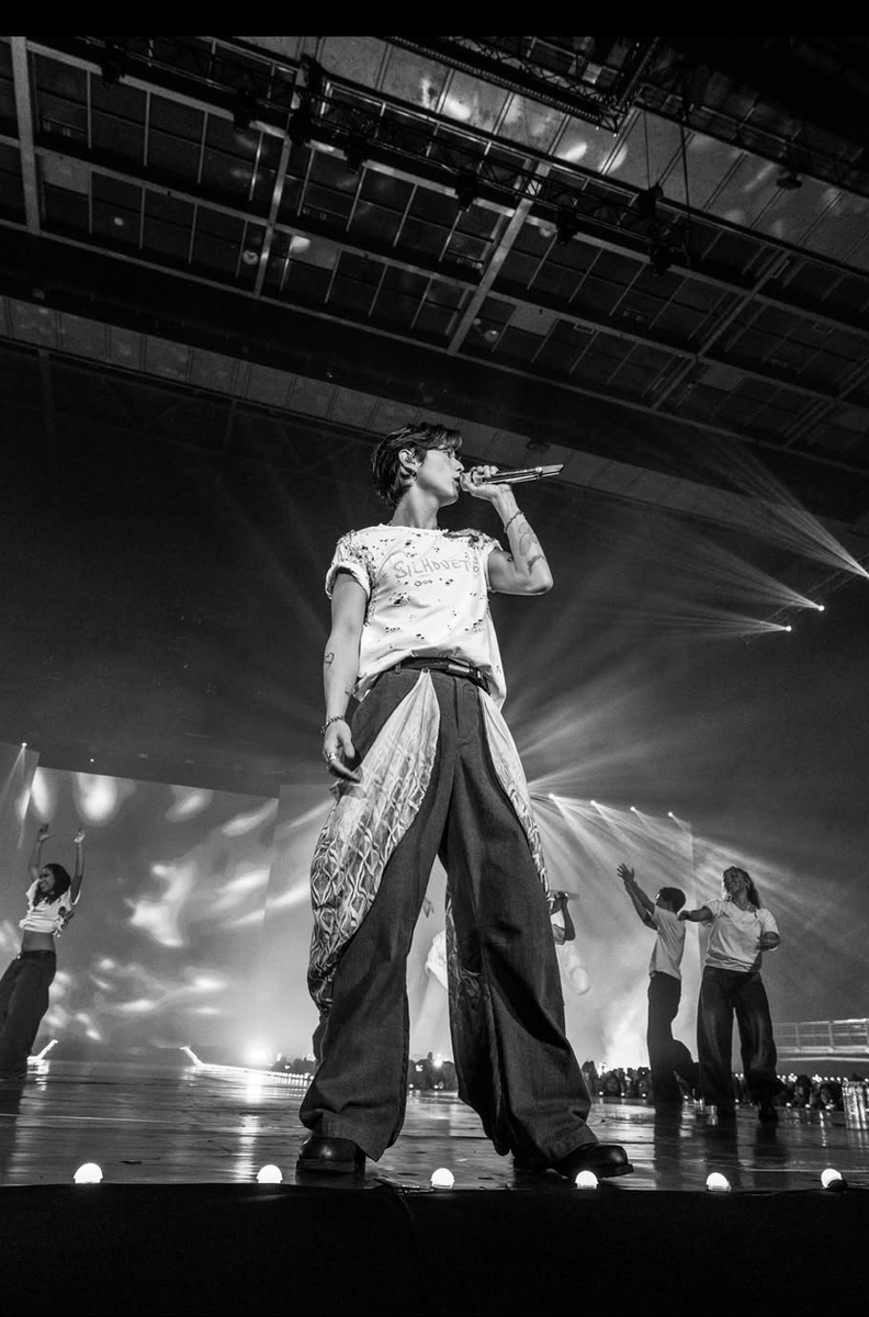 Kpopmap's tweet photo. Some special moments from Mark's concert in BKK💚

#MarkTuan #MarkTuanTheShapeOfYou_BKKD2 https://t.co/OOhmtqYMCk