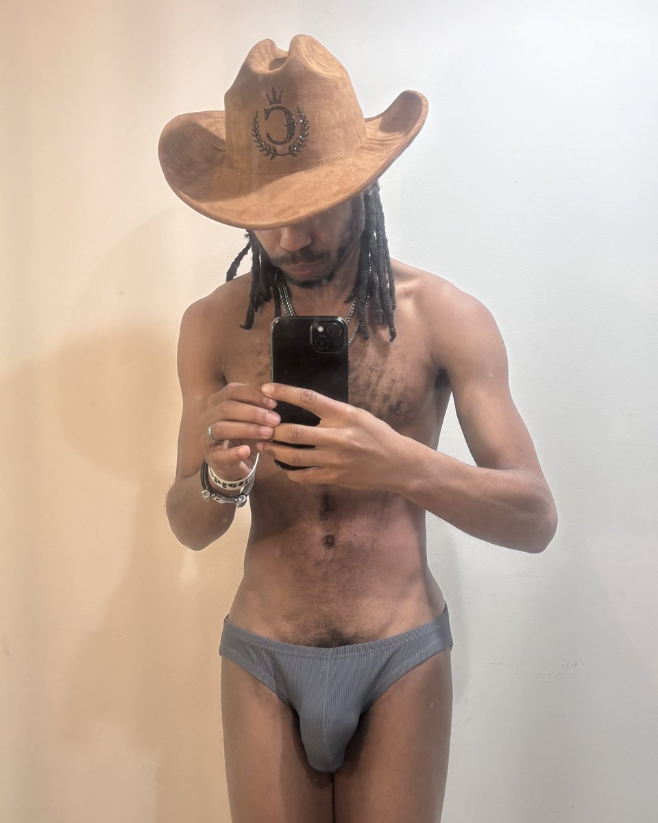 🐎 ™ tweet media