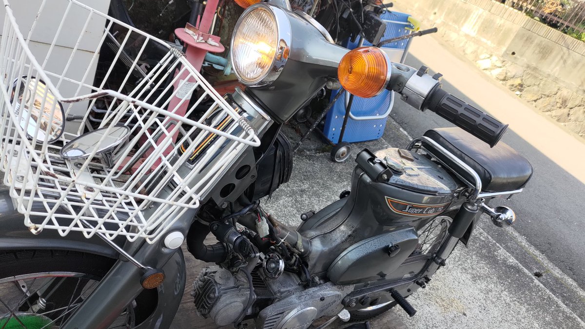 ZX-12R[16ガソリンタンク ※外観に大きな損傷無し 内部見える範囲にサビ