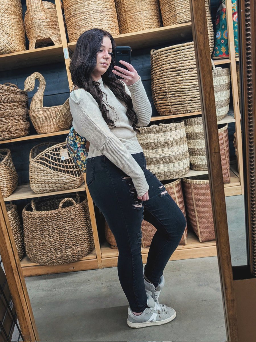 𝚊𝚣𝚎𝚣𝚛𝚊 ✨ tweet media