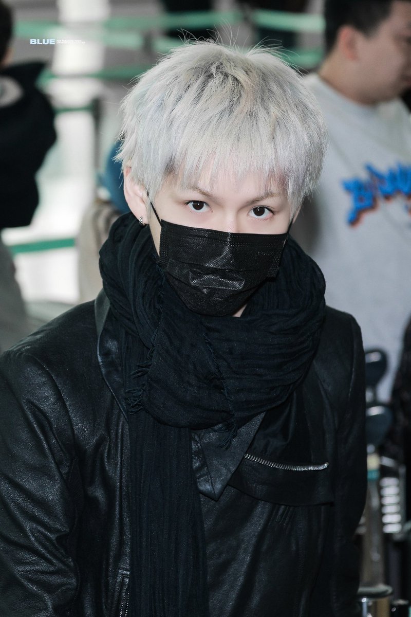 𝒃𝒍𝒖𝒆. tweet media