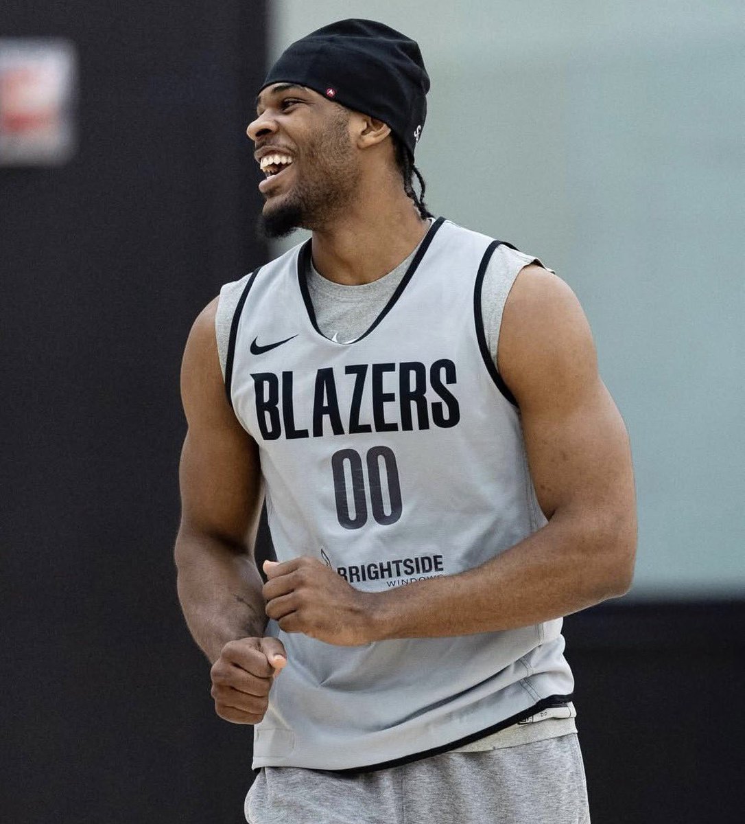 ᴛʏʟᴇʀ tweet media