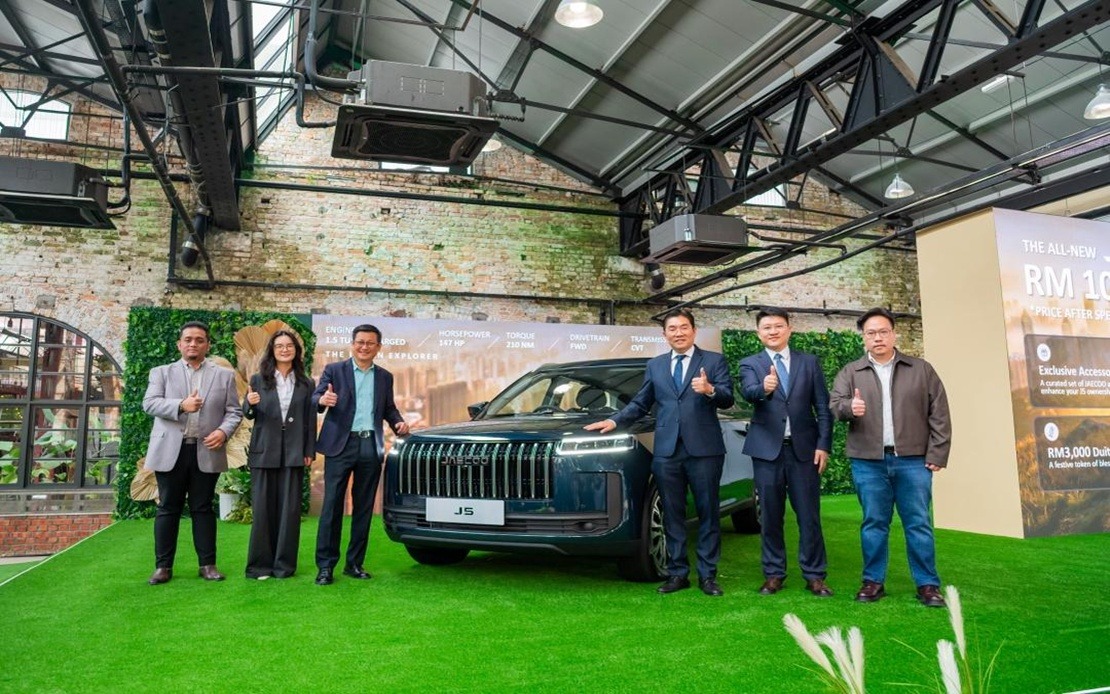 bernamadotcom's tweet photo. Pengeluar automotif digesa perluas penyertaan vendor tempatan dalam rantaian bekalan 

https://t.co/d4B2FRD3yM 

#BernamaNews #automotif https://t.co/3lSi2Yy6nH