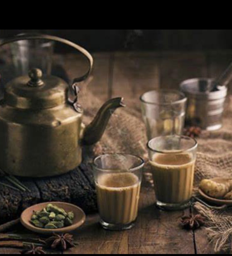 Lyricsoftheda14's tweet image. Chai
High
Tea 

 #3wordspoet #chai