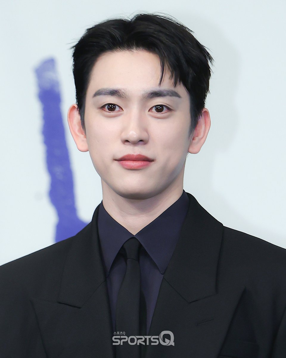 [#포토Q] 260305 ‘박진영’ JTBC 샤이닝 제작발표회

📌sportsq.co.kr/news/articleVi…

#박진영 #PARKJINYOUNG #JINYOUNG
#샤이닝 #StillShining #JTBC