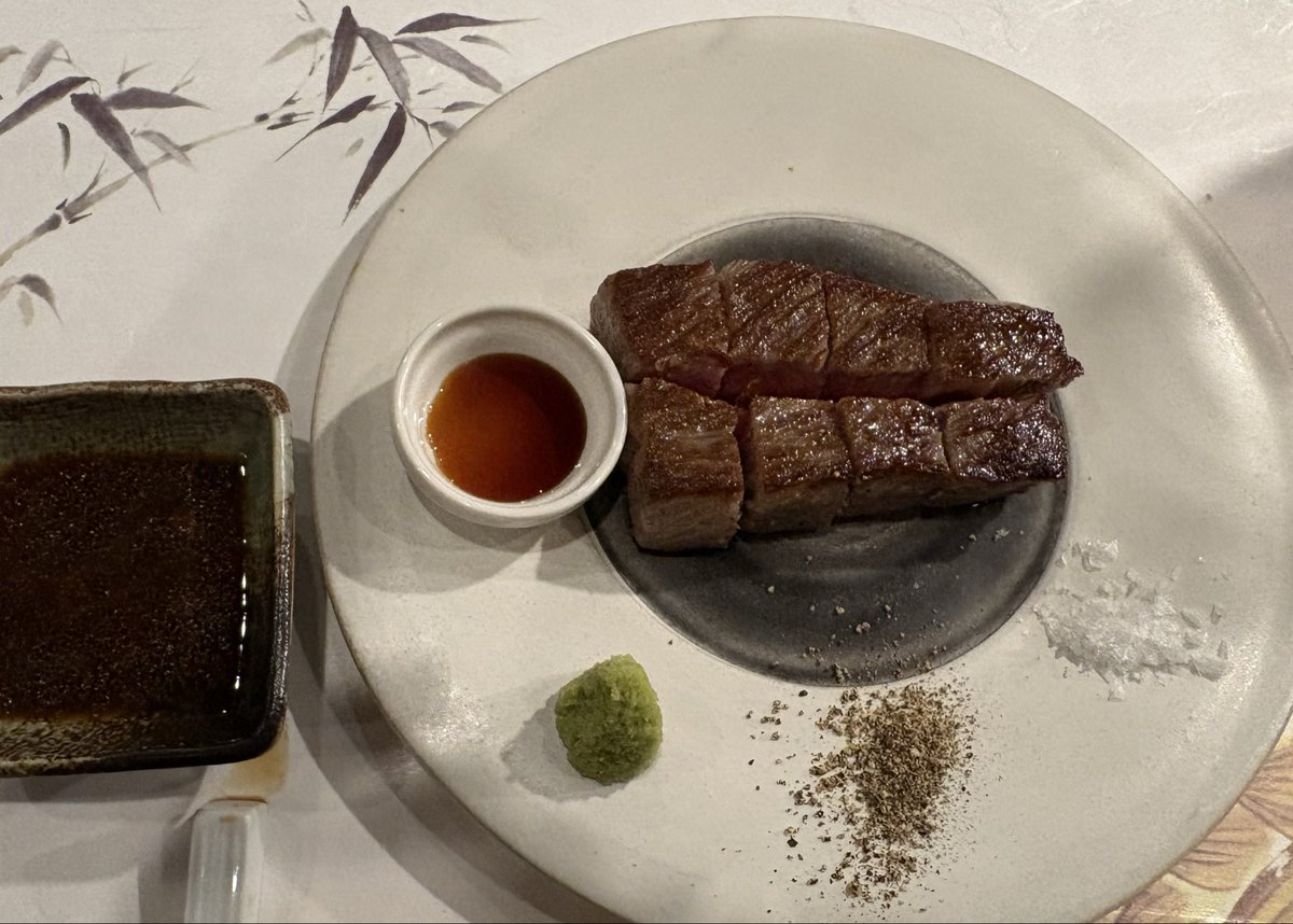 552gs1's tweet photo. 牛肉ないと生きていけない😌 https://t.co/QLxF8hSMum