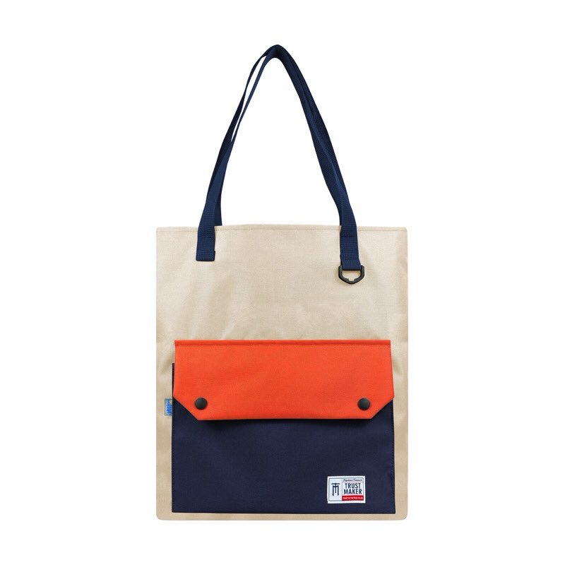 goodslook_'s tweet photo. @zwolftenaugust Pake totebag lucuu aja ka, muat laptop. Tinggal beliin ganci yg lucu
https://t.co/WhmFc3UQGY https://t.co/KDmlxy89iM