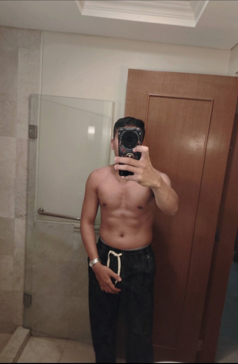 straightboys tweet media