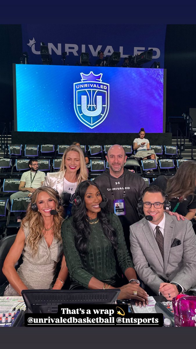 sarah kustok tweet media