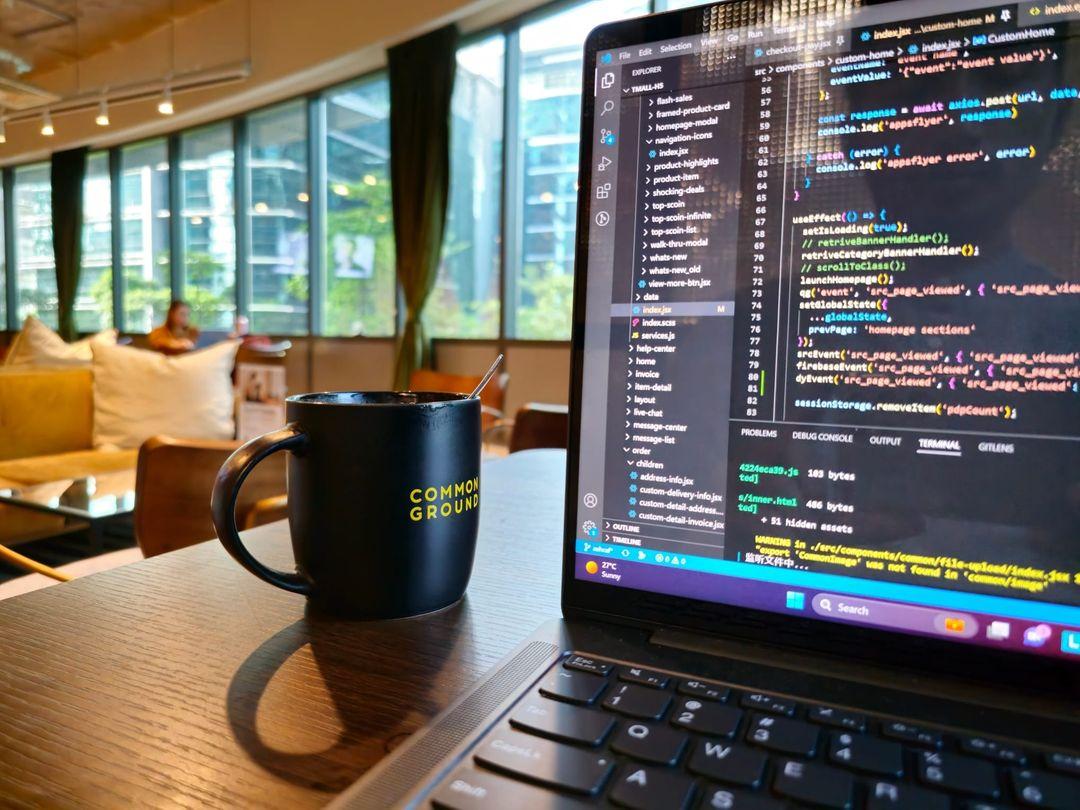 trikcode's tweet photo. Stop learning to code. 

Start solving real problems. https://t.co/tgIAcNdNkt
