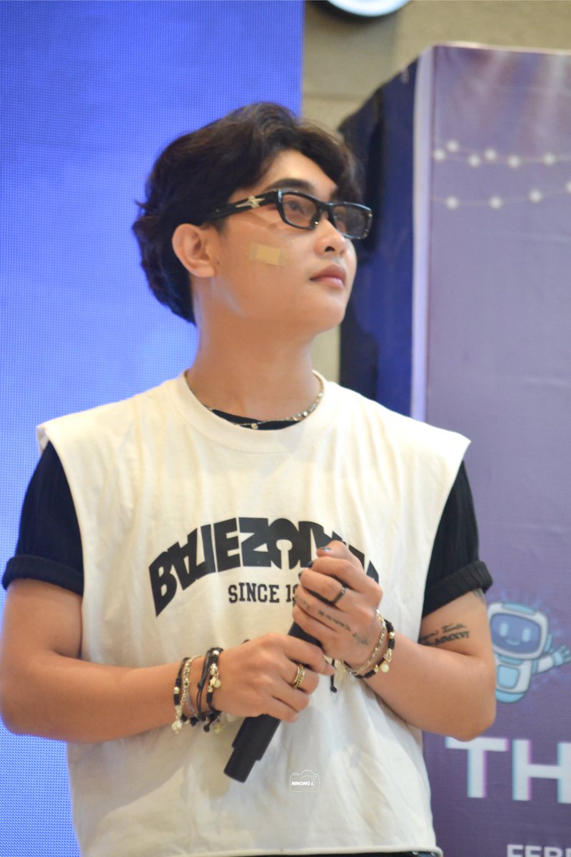 worksofninongl's tweet photo. [📸] 030126 | Takeover Reboot: Evolution
Performance Shot
📍Ayala Malls Central Bloc

VLST Markeu

#vlstxhits #VLST  #RisingHarmony
@VLST_official @HitsOfficialPH @risingharmonyph #VLSTMarkeu @PapspieOfficial https://t.co/ODVWZSDKkk