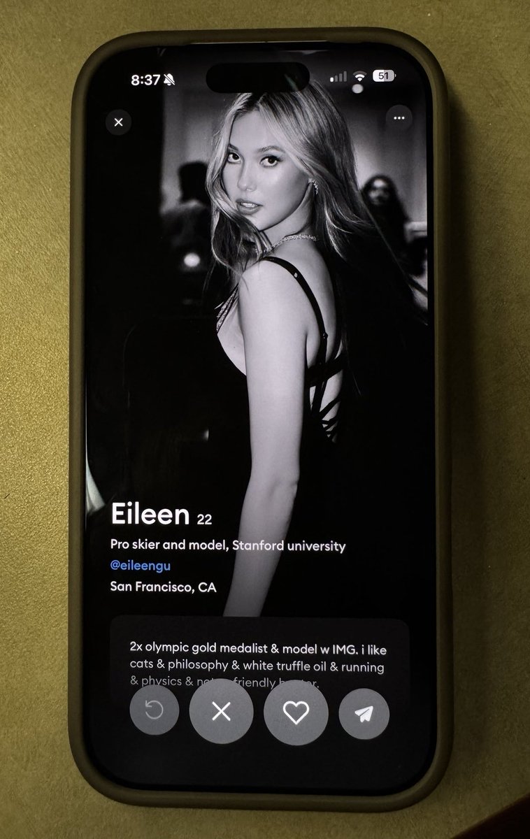 Zoomer 🧢 tweet media