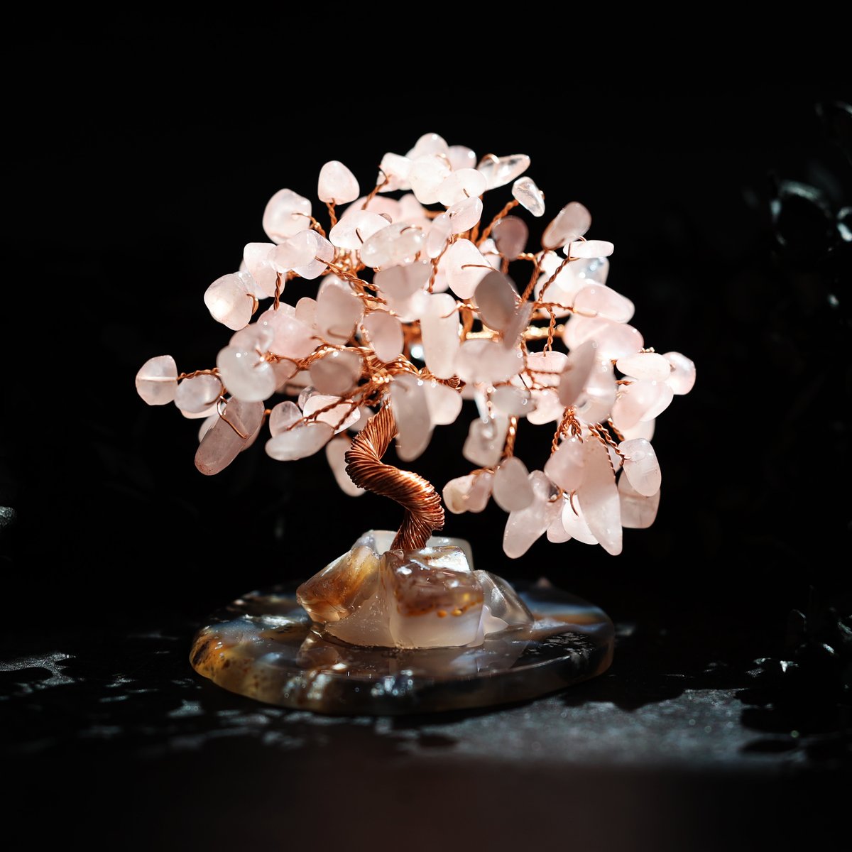 海福雑貨通販部の【鉱物・化石】に、ローズクォーツの木を1点upしま