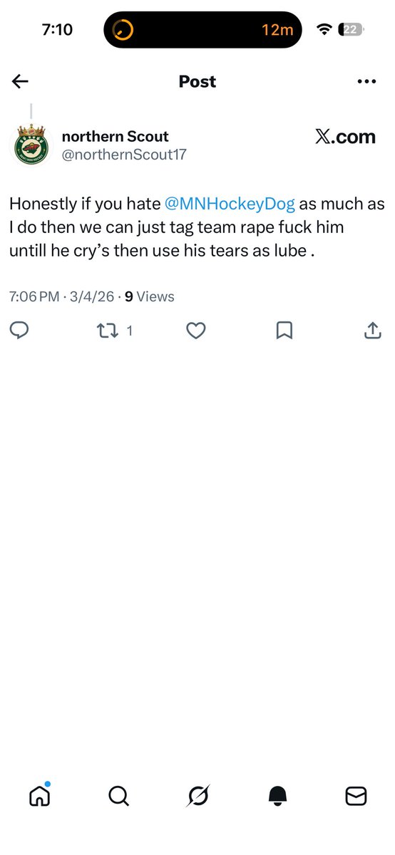 MN Hockey Dog tweet media