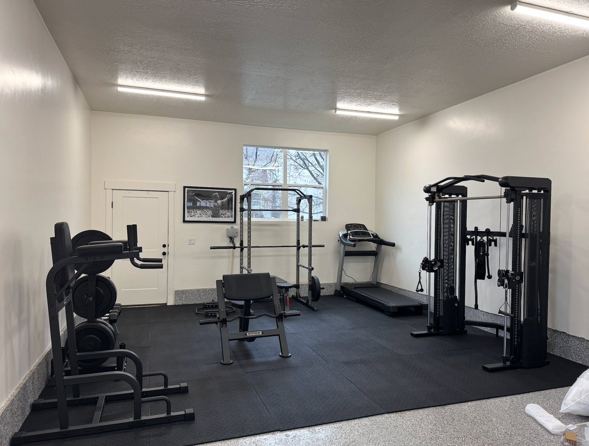 Joseph Carlson tweet media