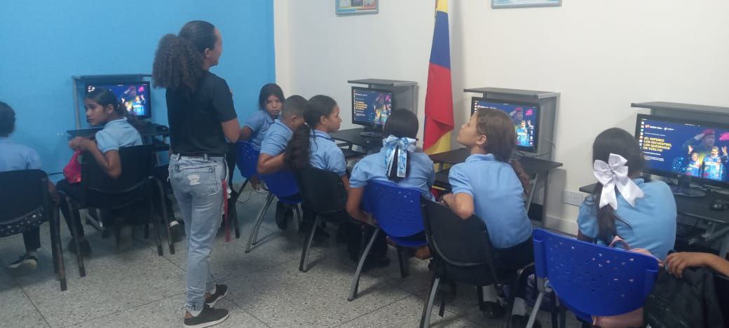 Infocentro Sucre tweet media