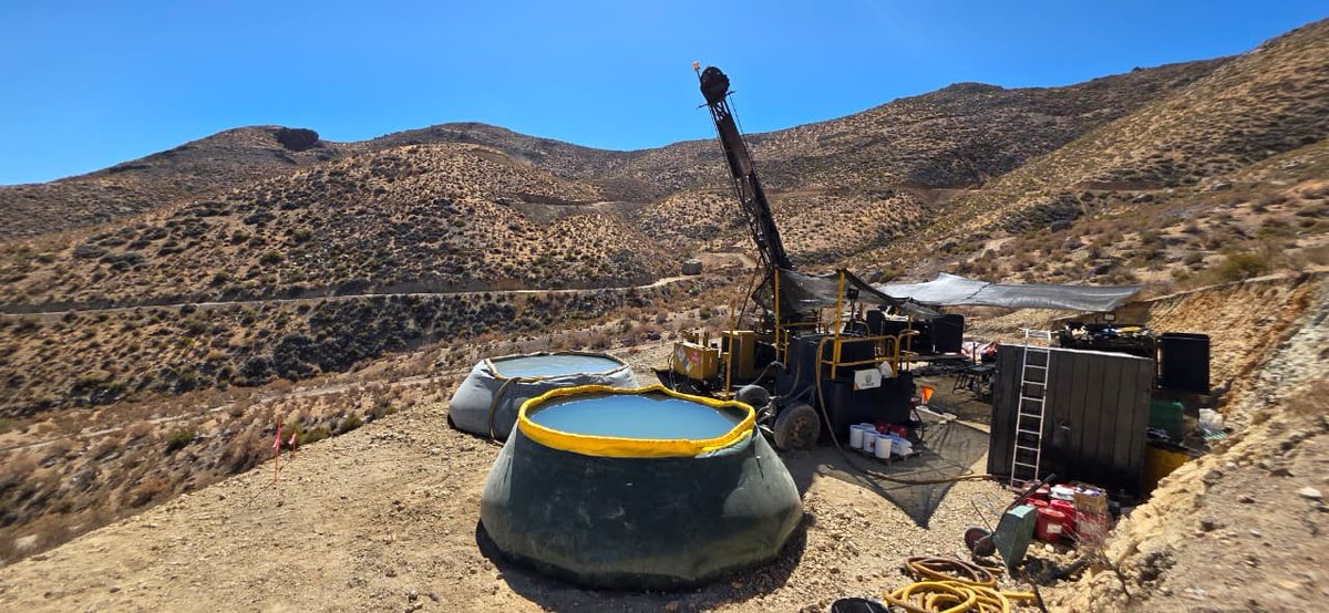 FMR_Resources's tweet photo. Drilling Update: Diamond drilling has commenced at Target L, the 4th hole of Phase I at the Southern Porphyry, Llahuin JV, Chile.
Target L follows structural and geochemical vectors from 26LHDD072. Planned depth: 1,200m.
$FMR #copper #porphyry #ChileMining #FMRResources https://t.co/drZUHctPj5
