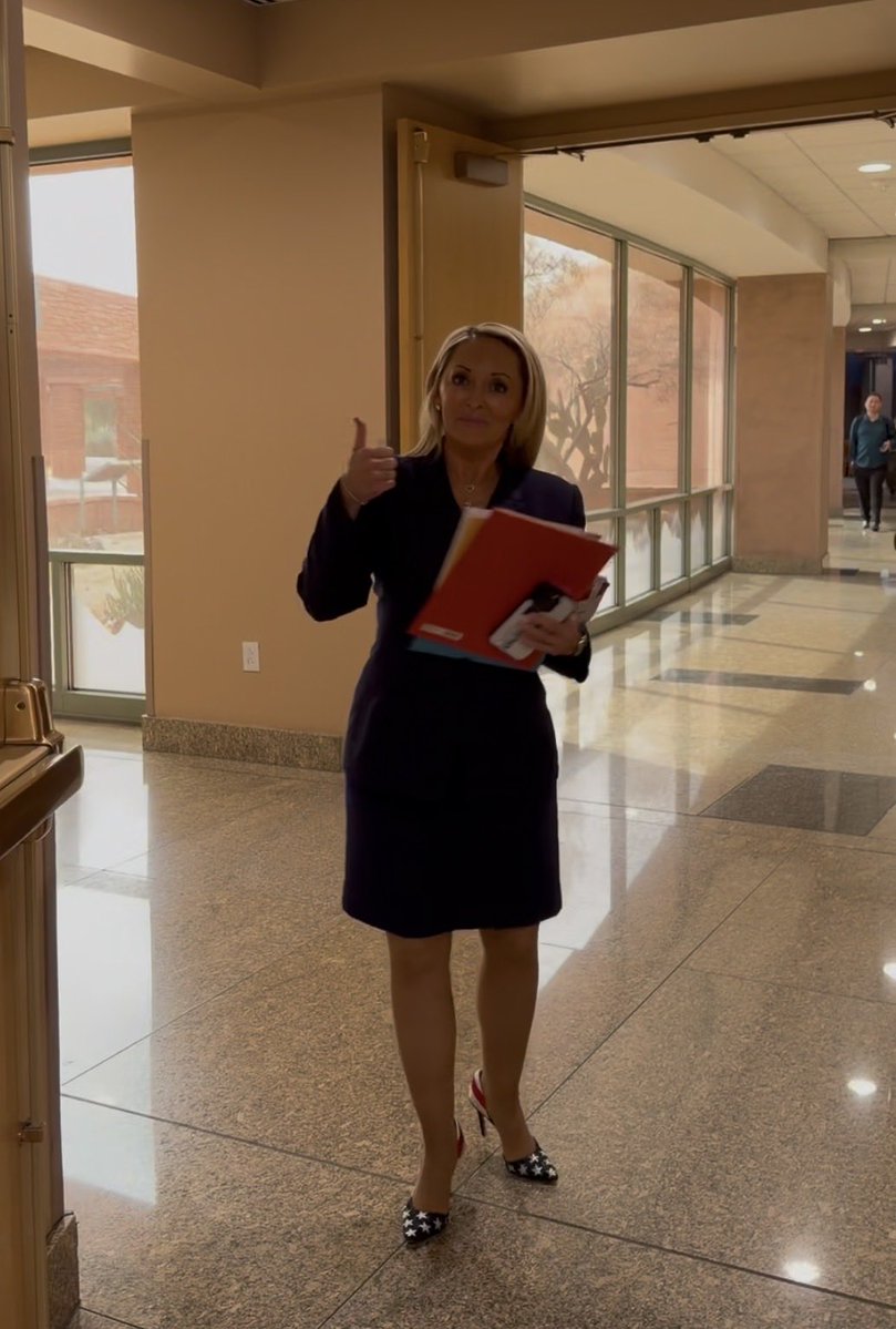 Kelly Chapman tweet media