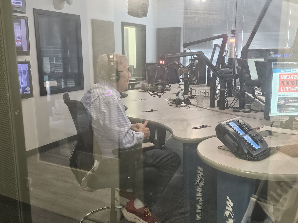 Liz Kern tweet media