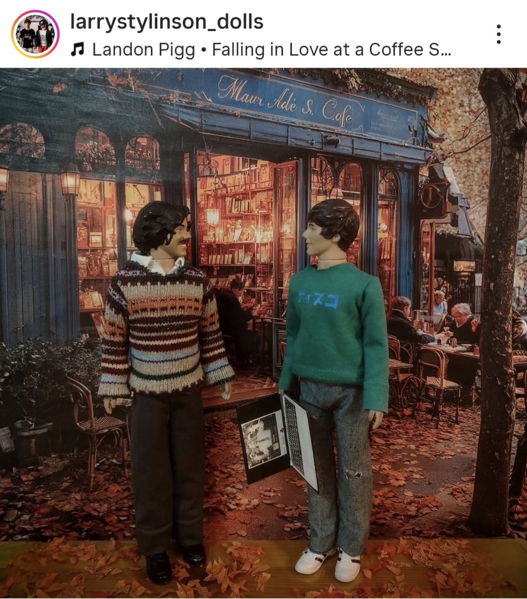 too million suns ☀️🦋 tweet media