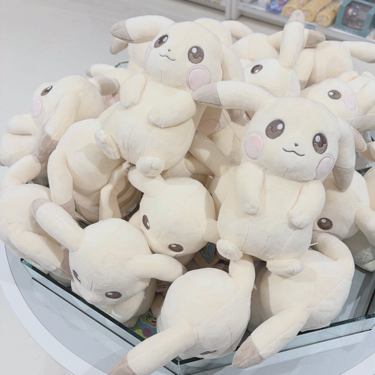 marsha____0802's tweet image. ちょっと待って可愛すぎない !?😭
#ぽこあポケモン