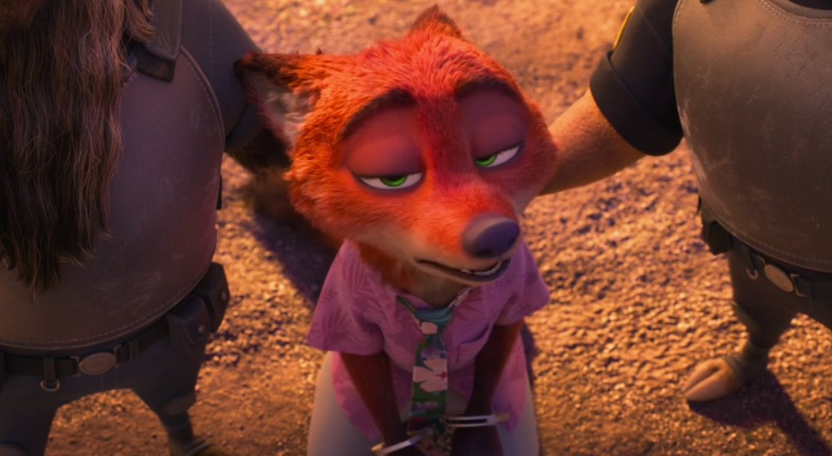 ogodnickursobig's tweet image. big fan of the frames that look like nick's eyes are glowing green