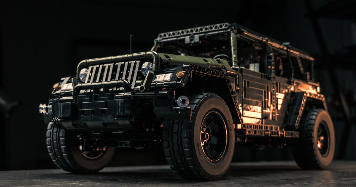 NifelizSet's tweet image. A true 4x4 in brick form. 🪖
High/low gear. 2WD/4WD. Working suspension. The Nifeliz Willis is engineered to move.

👉 Tap the link to explore the full Behind the Design story.
nifeliz.club/2026/03/behind…

#Nifeliz #4x4 #OffRoadBuild #4WD #willys 
 #BuildingSet #TruckFans #LEGO #jeep