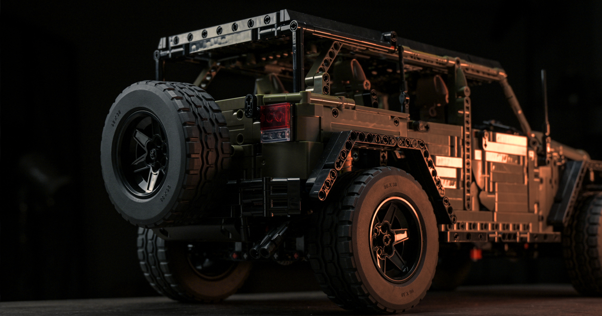 NifelizSet's tweet image. A true 4x4 in brick form. 🪖
High/low gear. 2WD/4WD. Working suspension. The Nifeliz Willis is engineered to move.

👉 Tap the link to explore the full Behind the Design story.
nifeliz.club/2026/03/behind…

#Nifeliz #4x4 #OffRoadBuild #4WD #willys 
 #BuildingSet #TruckFans #LEGO #jeep