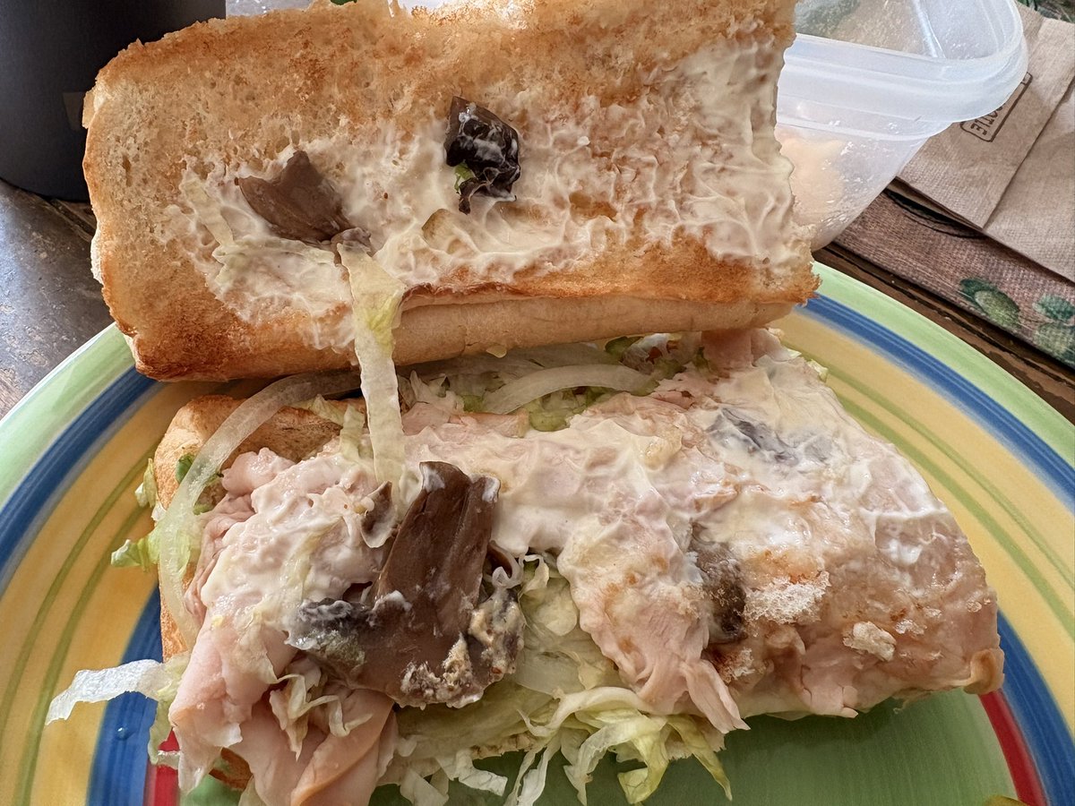 Matt K. Riley tweet media