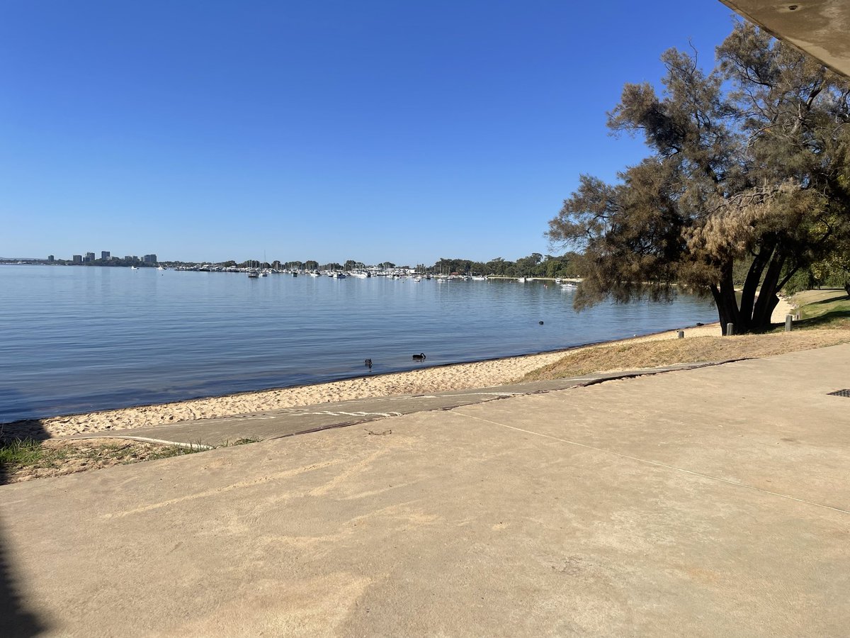 Grant Landers tweet media