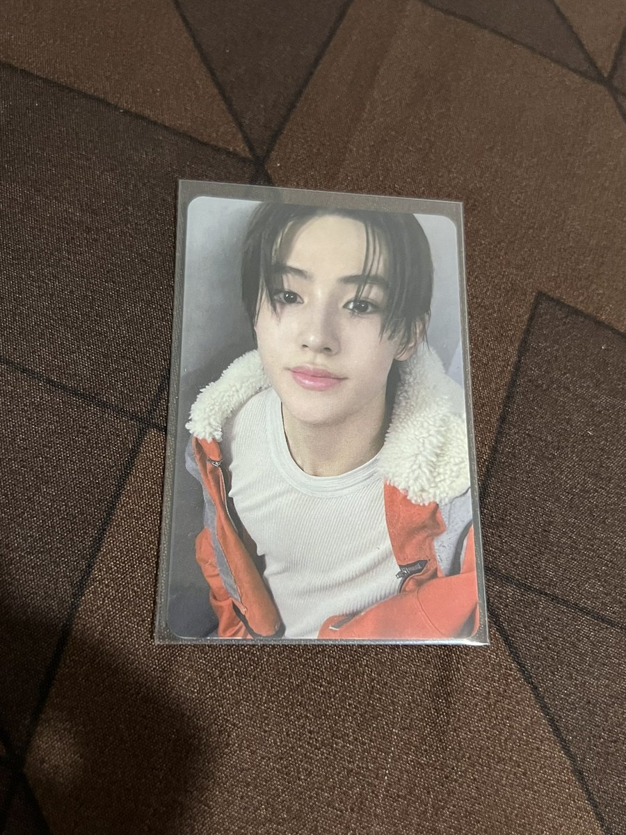 wts photocard official cortis seonghyeon yzy ld 6.0 ready ina

bisa shopee (split payment)
price 250k
