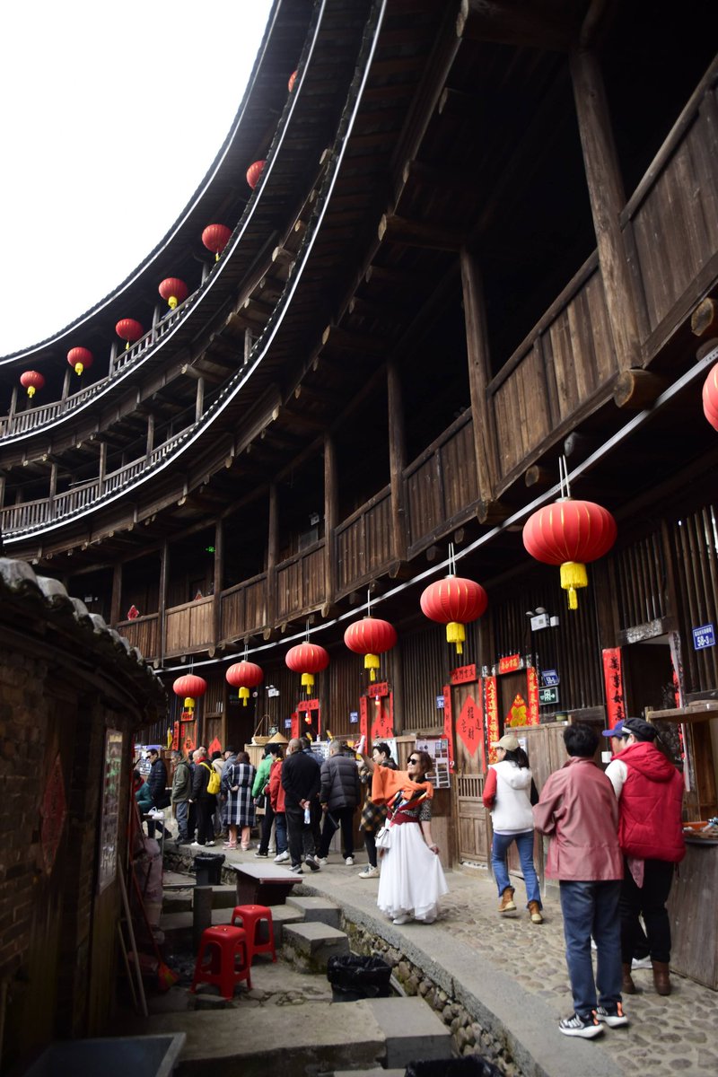 th4j7ZSZvgPZ775's tweet photo. 約1年前の中国旅行を思い出している。色んな事が起こりその度に頭を抱えたり腹を立てたりもしたが美味いものだらけ観るものだらけの楽しい旅だった。機会さえあればどんな人にでもお勧めしたい。 https://t.co/ZeNFeio5Fw