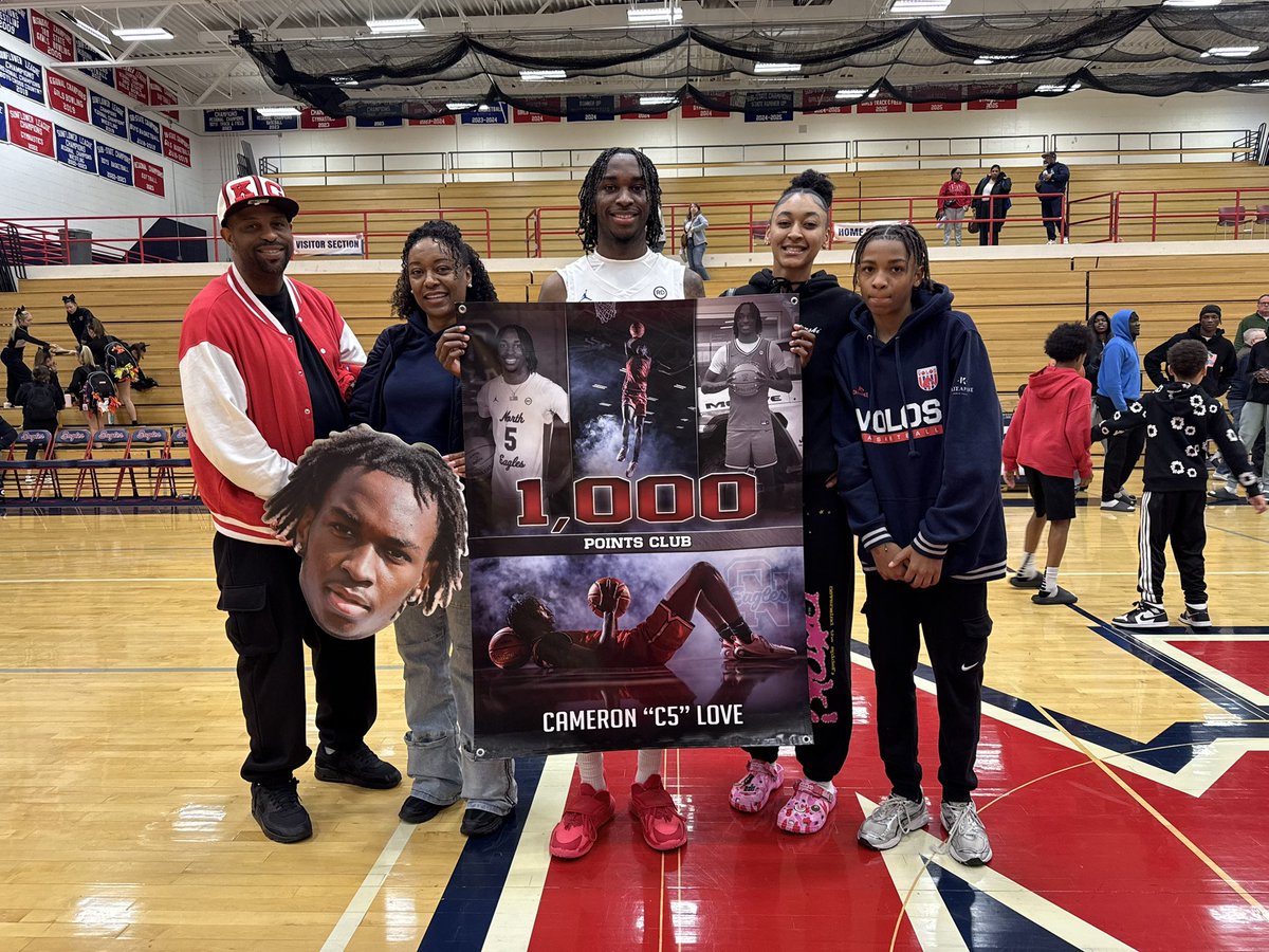 Cameron Love hits 1000 points 🏀