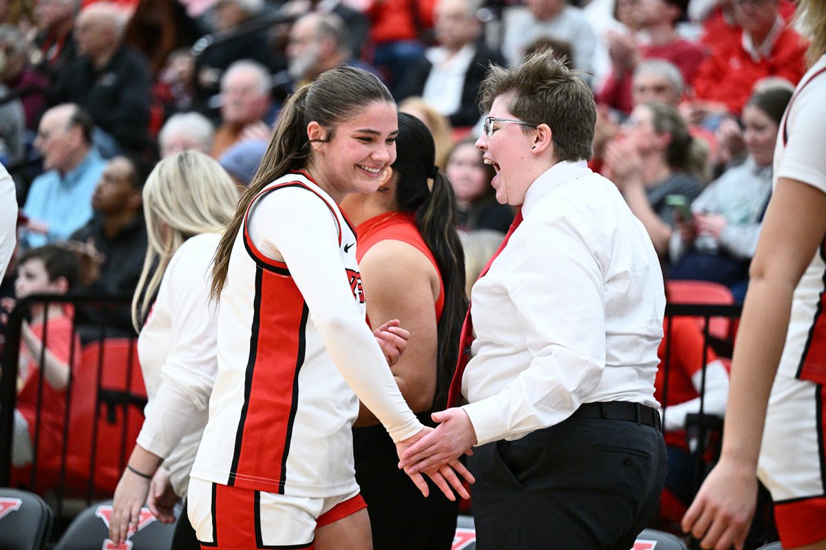 YSU 67, WSU 57 | 2:02 4th

A huge boost off the bench! Barrier has eight points in the fourth quarter.

#GoGuins #Grit #MarchStartsHere