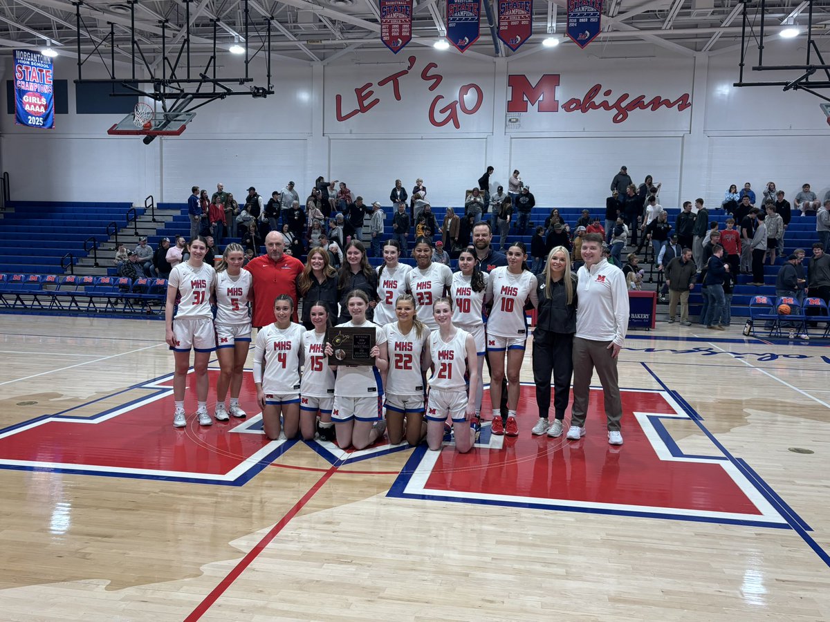 MohiganAthletic's tweet photo. State bound!!! https://t.co/QqzAKPsf68