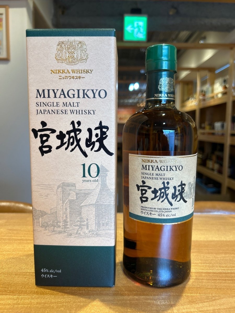 Indulge in the exquisite flavor of シングルモルト宮城峡10年