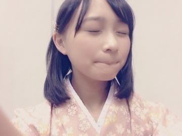masa_NGZ's tweet photo. お誕生日おめでとう！
私が絢音ちゃんを推し始めたのは2014年なので干支が1周しました(笑)
可愛らしいお嬢さんだったのが素敵なレディになられる歳月ですね。
後輩達に愛されるお姉さんになってたのも嬉しい。

これからも下唇を噛んじゃう絢音ちゃんを応援しますよー。

#鈴木絢音生誕祭2026 https://t.co/XeAU774aDC