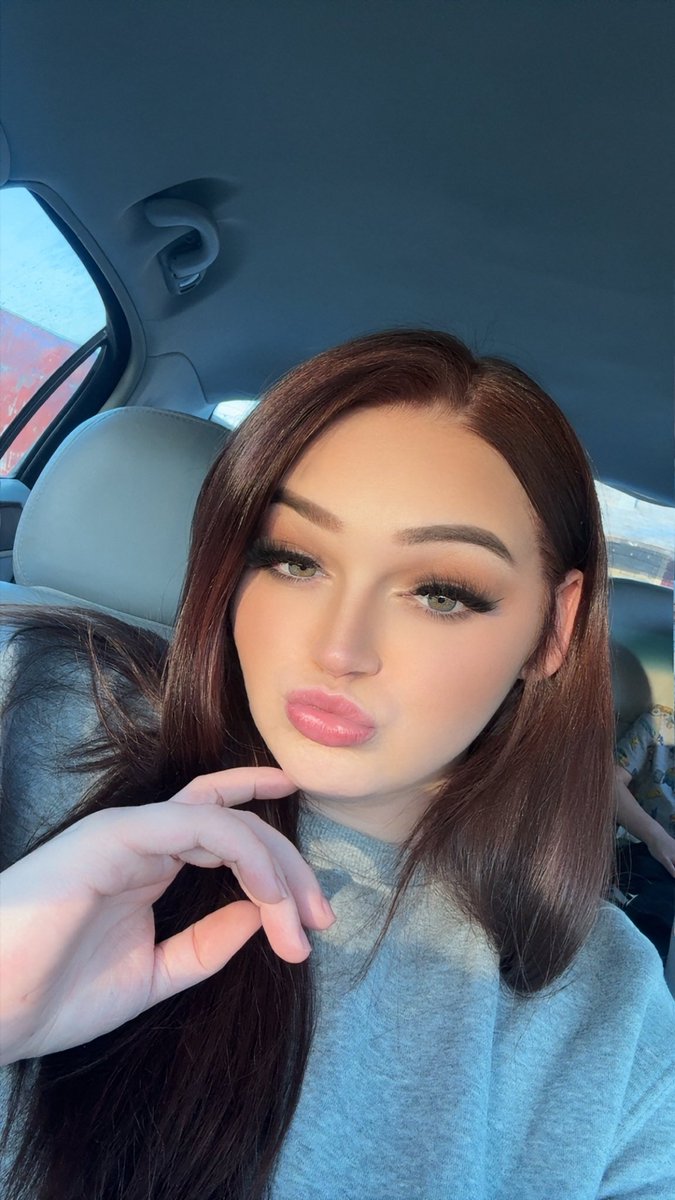 Red 🫶🏻🌈💜 tweet media