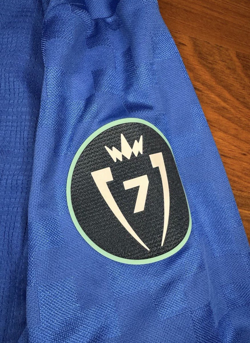 Mauvita69's tweet photo. Eso no se discute, no manejamos piratería , ni playeras manchadas de mole. 100% confiable

Una vez llegando a 500 seguidores se sortea la última chamarra del club y una joya 👀 camiseta de palaveshino, veremos si se puede conseguir algo más, seguir y rt a esta publicación 🫱🏿‍🫲🏾 https://t.co/7zijcRWj3x
