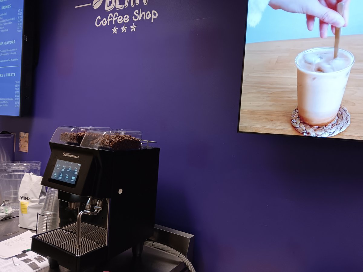 Joyce Weber tweet media