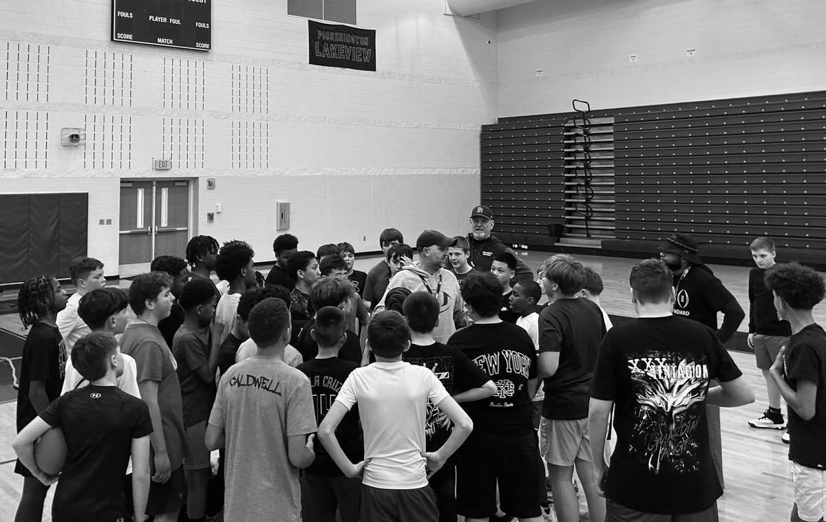 Pick North Football tweet media