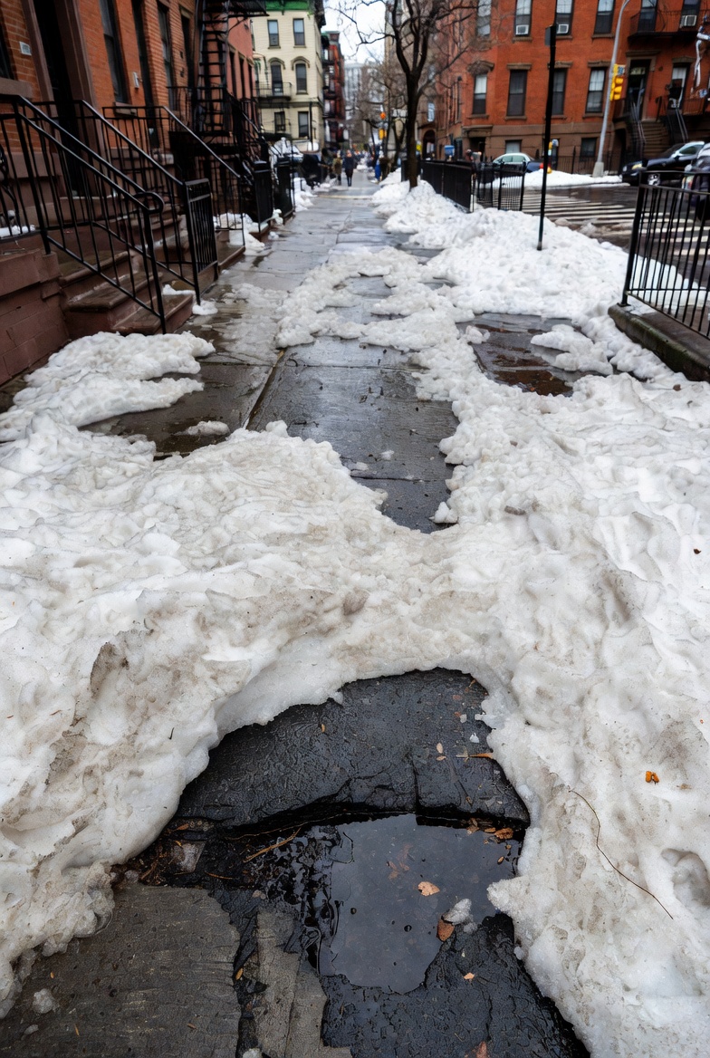 sternbergesq's tweet photo. Astoria spring transition: As snow melts ❄️→ no overnight freezes ahead, hidden potholes, cracks, and debris on sidewalks emerge—trip/slip risks rise. Owners: Inspect & repair after melt.
More on sidewalk safety in Astoria: https://t.co/Id4WidDoFW
#AstoriaNY #SpringHazards https://t.co/fy22mIRdAv