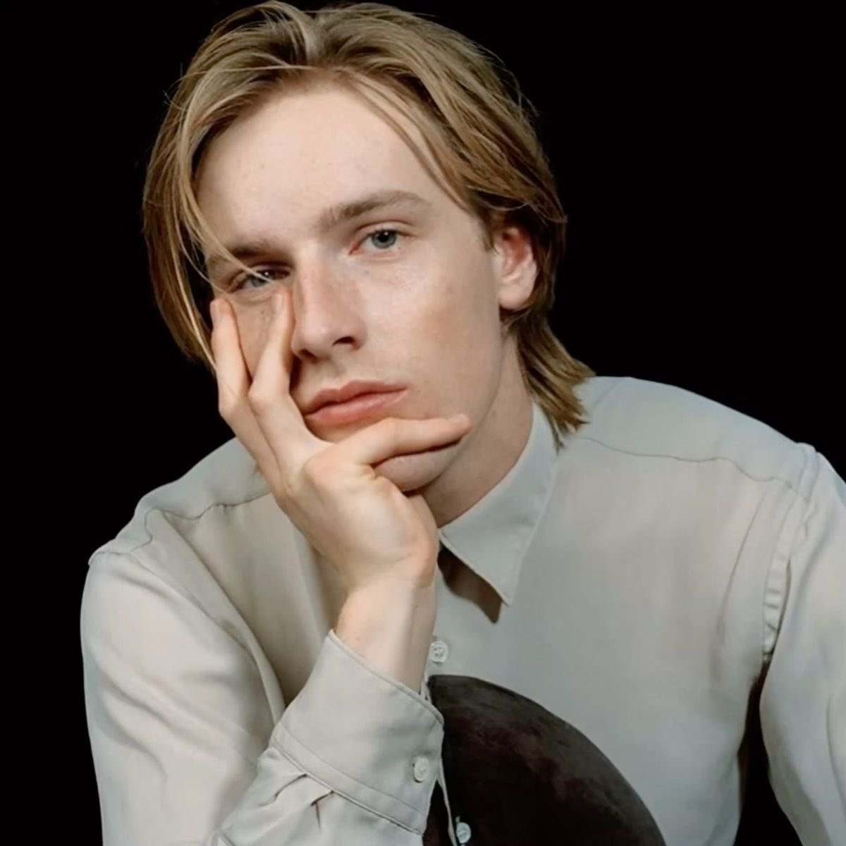 ✡︎ ʙᴇʟʟᴇ | ʀʜᴀᴇɴᴀ’s ʟᴏʏᴀʟɪsᴛ tweet media