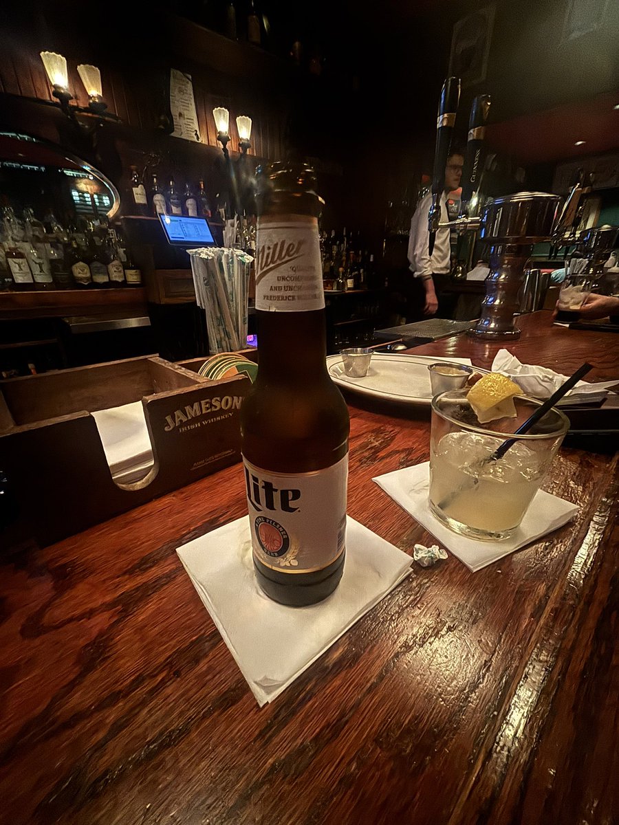 Ehallbandit's tweet photo. Just finished my final round interviewing at my dream job. Did 5 separate interviews, aced the technical and case study ones. Got rejected less than 4 hours after the final interview. I hate my stupid chud life. Ice cold Miller Lite from The Dubliner. https://t.co/Gl36DSCp8W