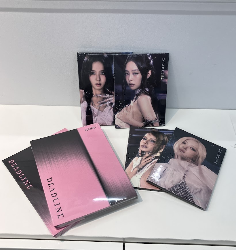 BLACKPINK さんの3rd MINI ALBUM 【#DEADLINE】絶賛販売中です